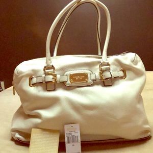 I’m not using it at all! It’s huge!!!